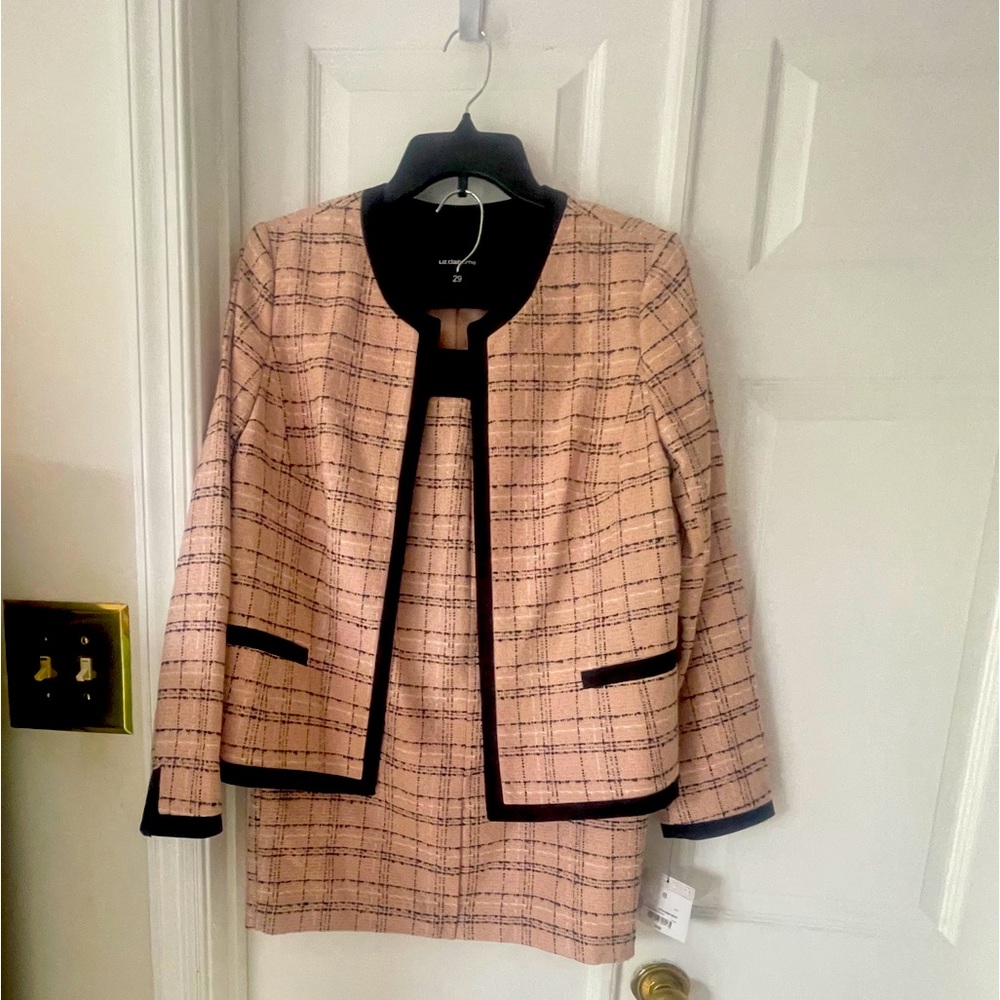 Liz Clairborne Two Piece Outfit